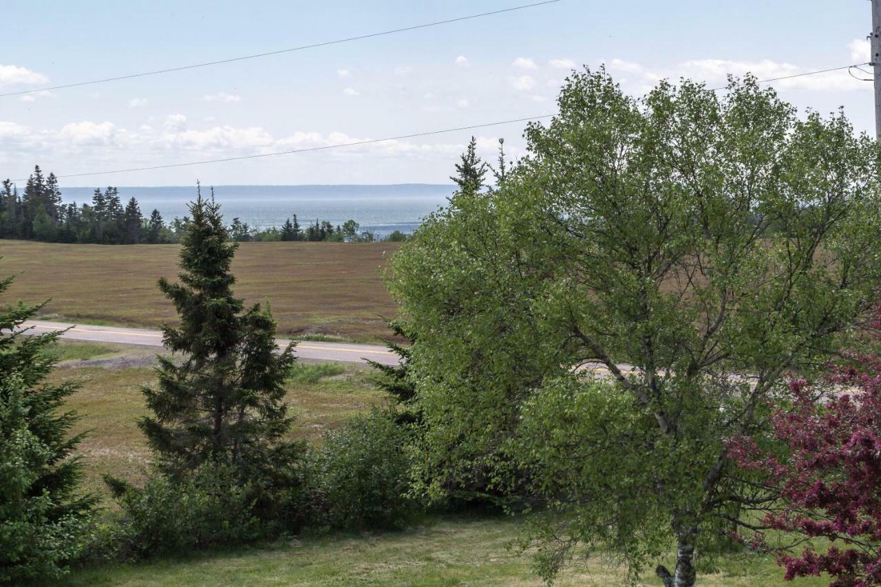 Fox Point Inn Parrsboro Экстерьер фото