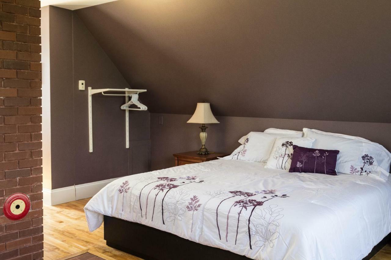 Fox Point Inn Parrsboro Экстерьер фото